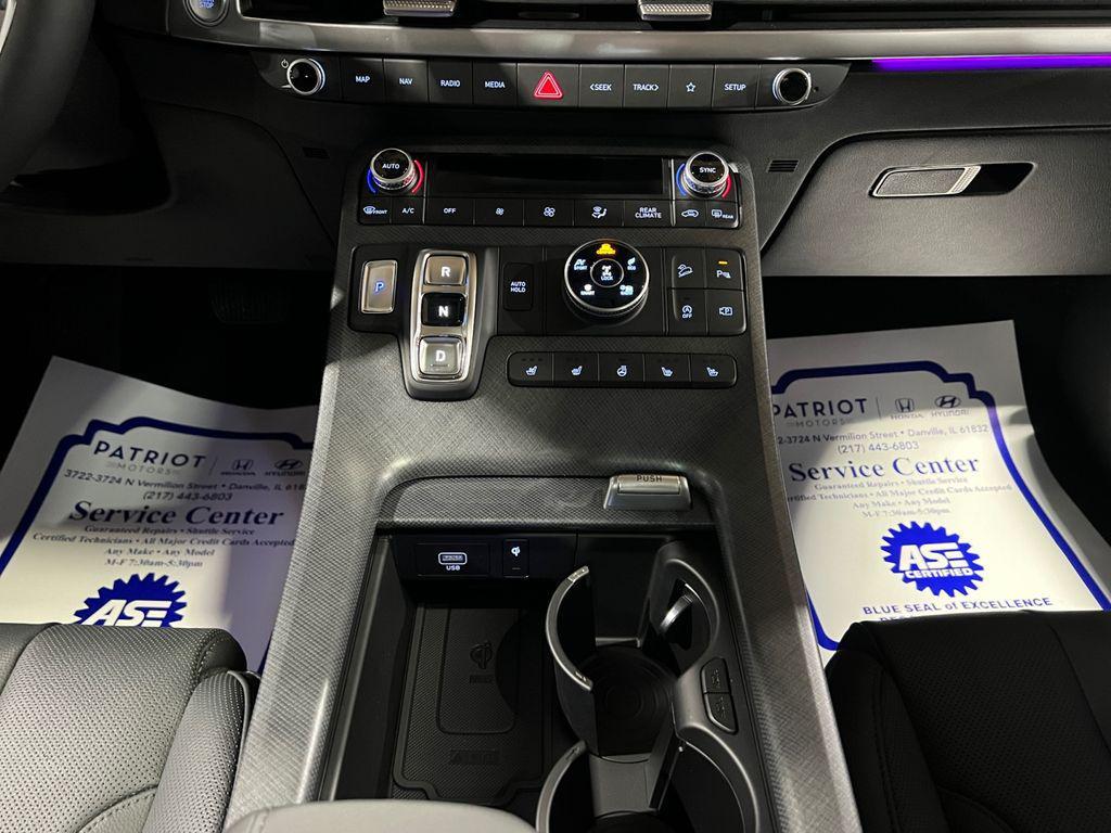 used 2024 Hyundai Palisade car, priced at $43,877