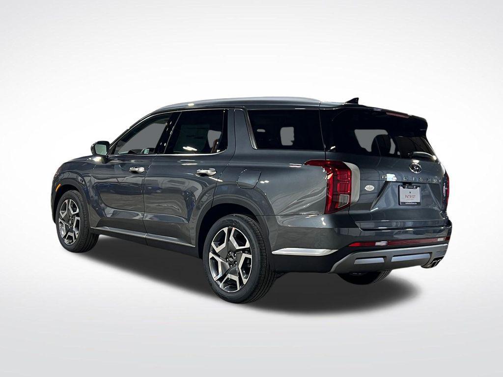 used 2024 Hyundai Palisade car, priced at $43,877