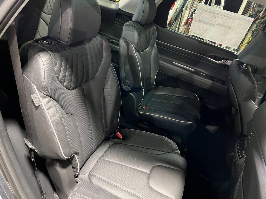 used 2024 Hyundai Palisade car, priced at $43,877