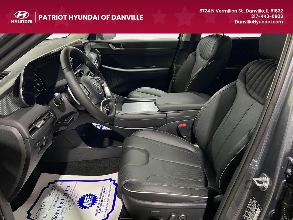used 2024 Hyundai Palisade car, priced at $43,877