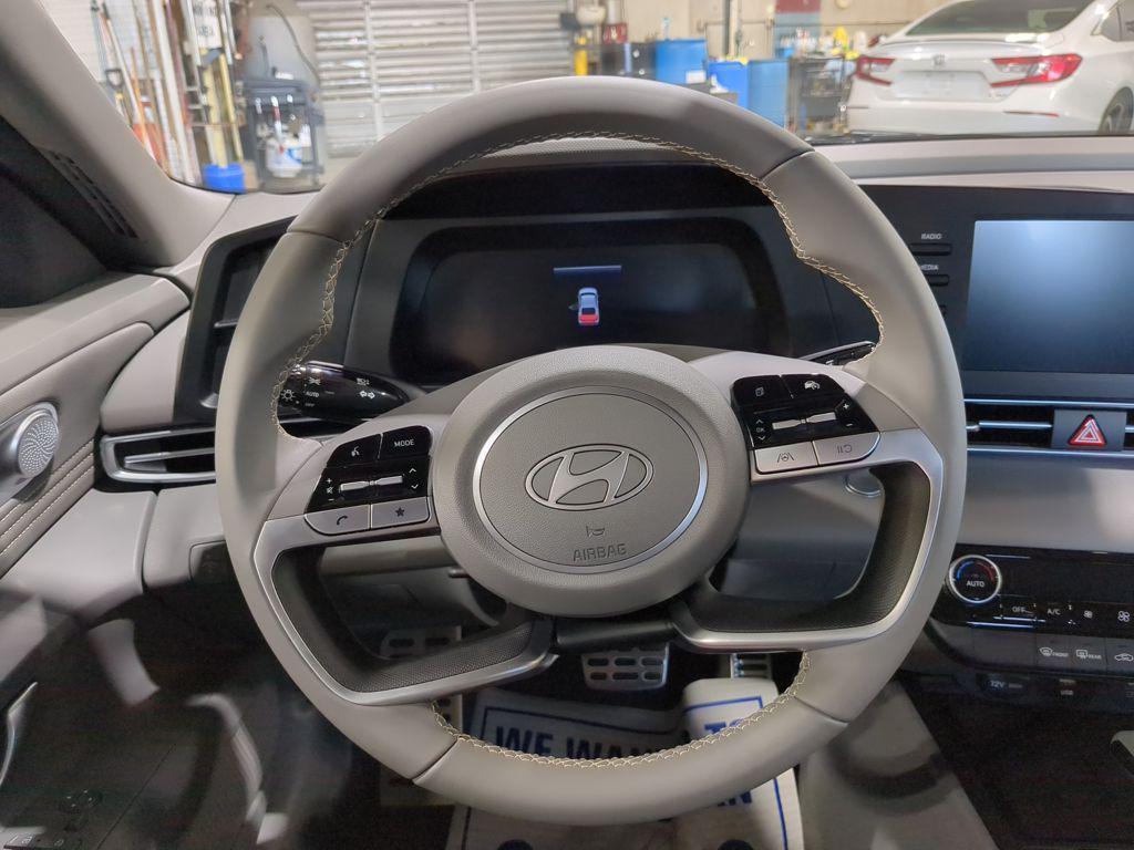 new 2025 Hyundai Elantra car, priced at $21,309
