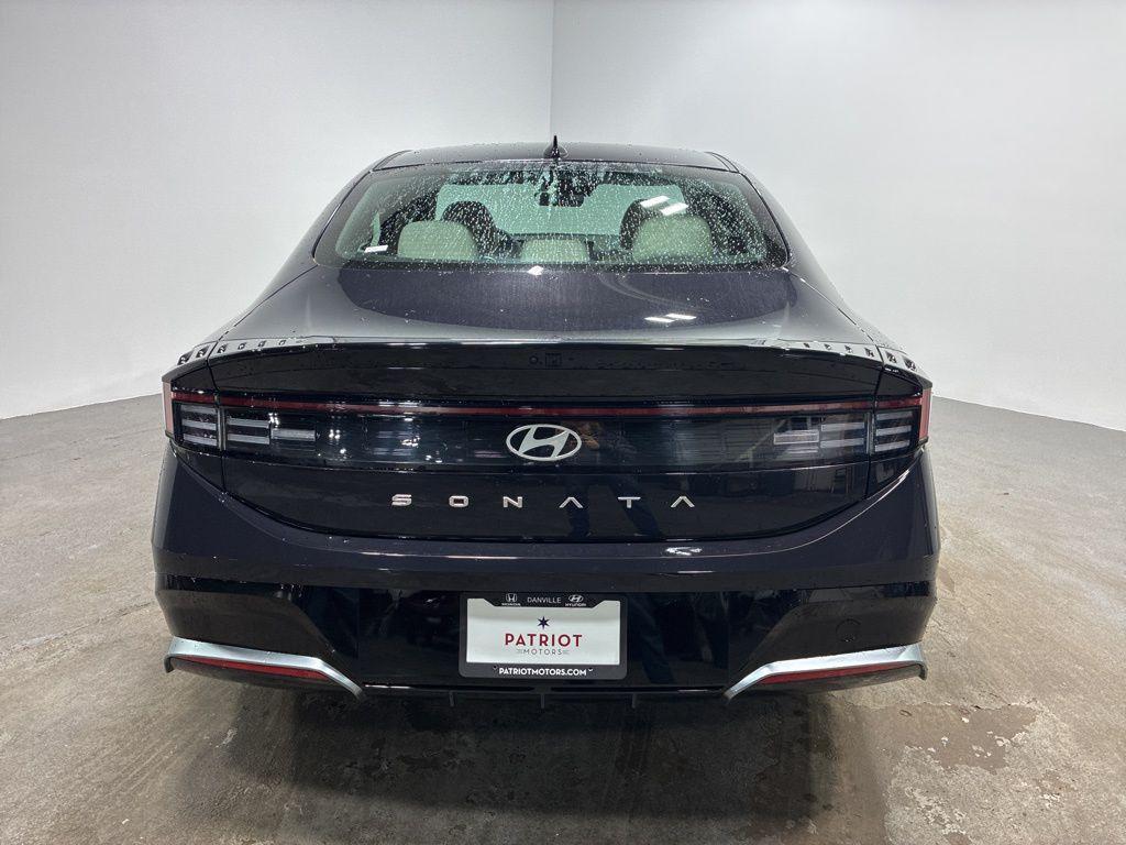 new 2025 Hyundai Sonata car, priced at $23,663