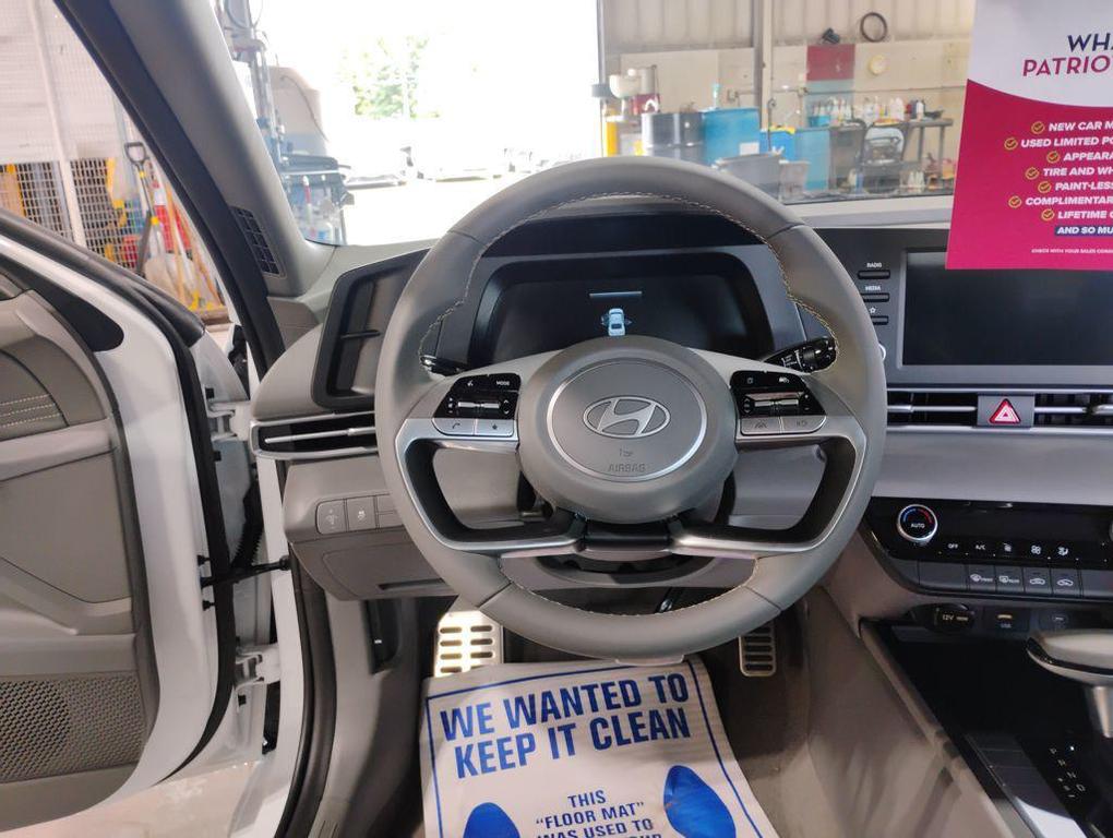 new 2025 Hyundai Elantra car, priced at $21,789