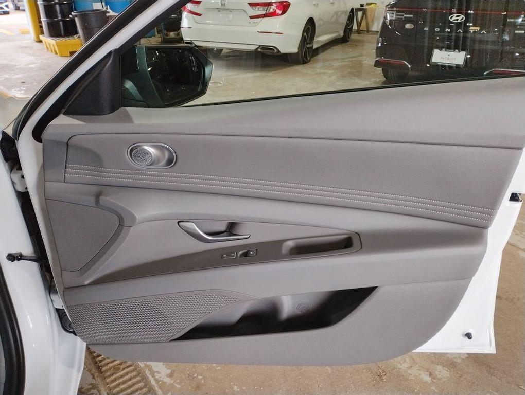 new 2025 Hyundai Elantra car, priced at $21,789