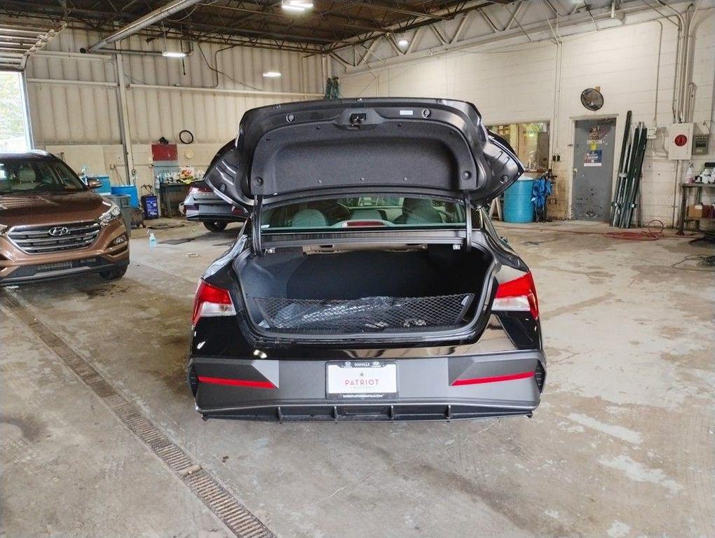 new 2025 Hyundai Elantra car, priced at $21,256