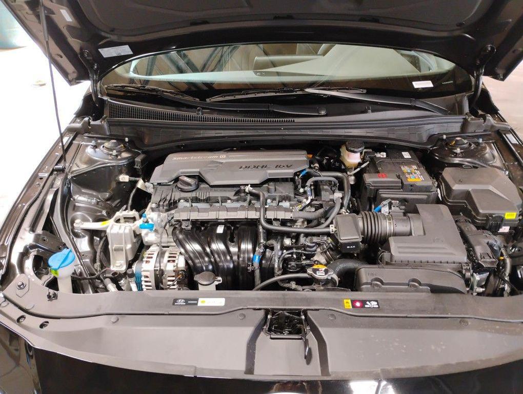 new 2025 Hyundai Elantra car, priced at $21,256