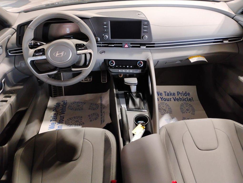 new 2025 Hyundai Elantra car, priced at $21,256