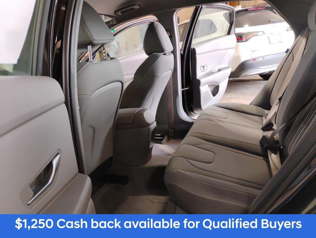 new 2025 Hyundai Elantra car, priced at $23,007