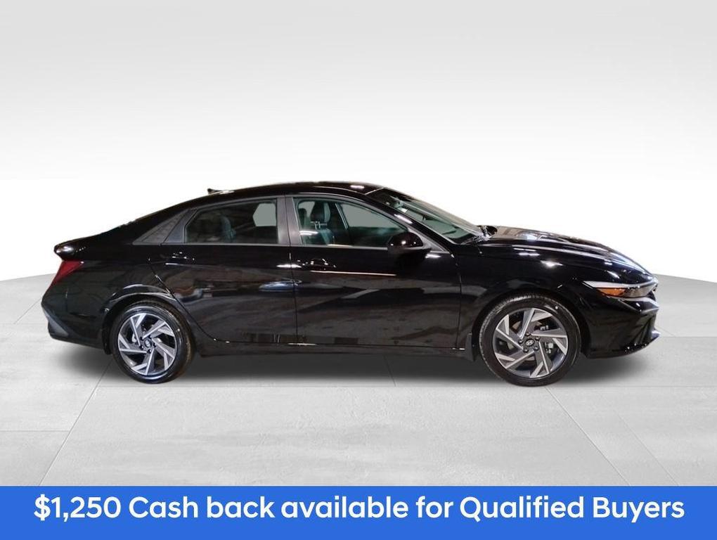 new 2025 Hyundai Elantra car, priced at $23,007
