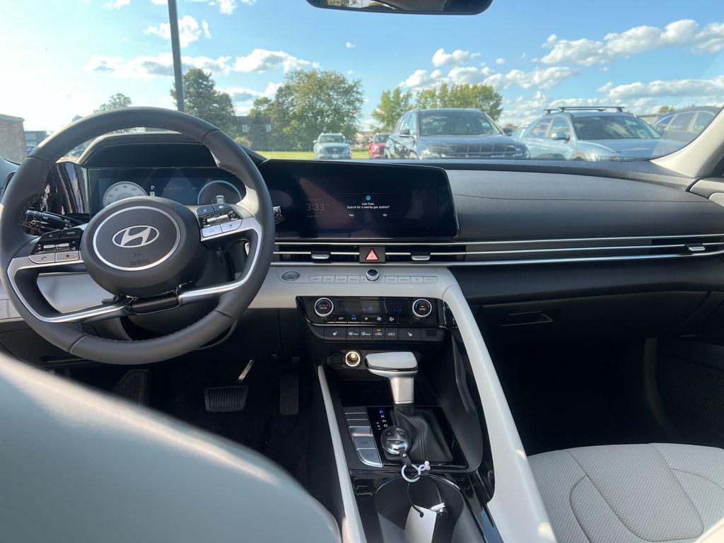 new 2025 Hyundai Elantra car, priced at $23,949