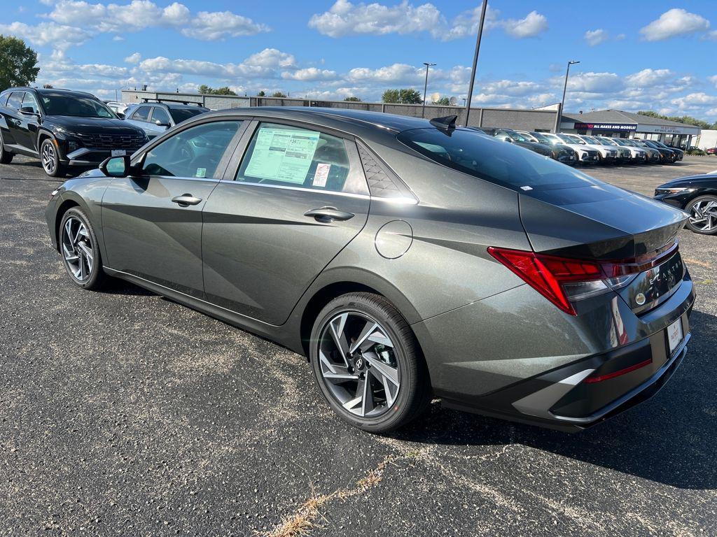 new 2025 Hyundai Elantra car, priced at $23,949