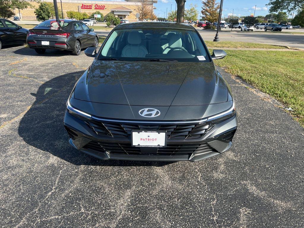 new 2025 Hyundai Elantra car, priced at $23,949