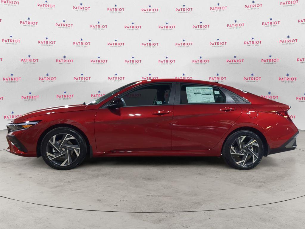 new 2025 Hyundai Elantra car, priced at $21,998