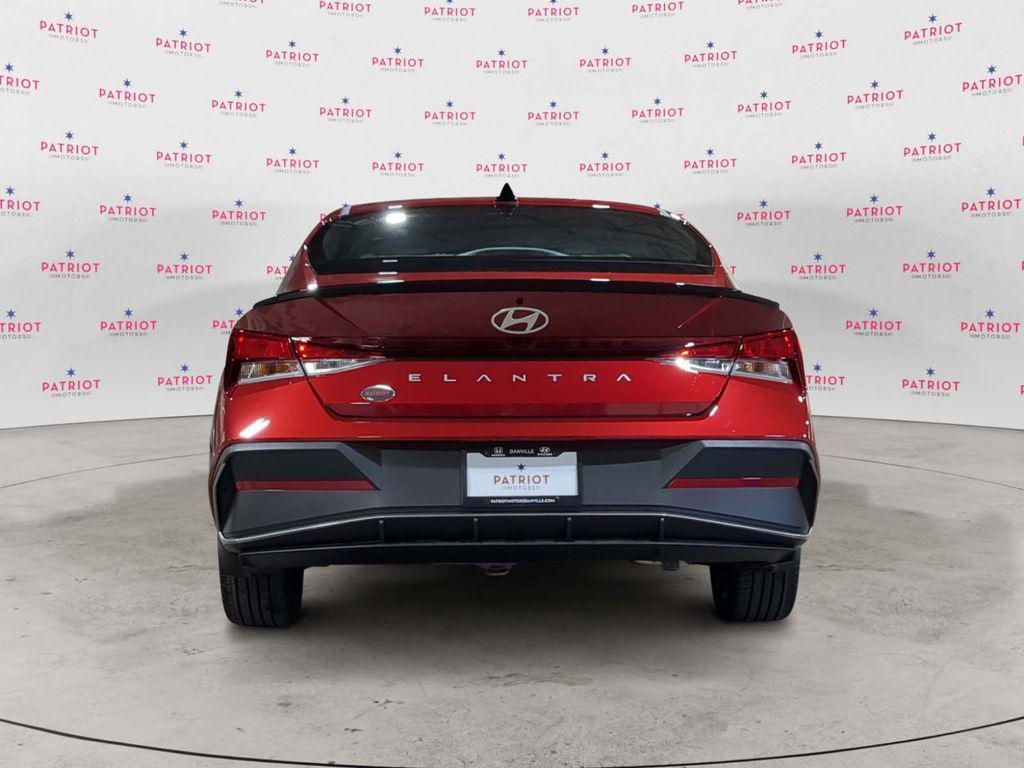 new 2025 Hyundai Elantra car, priced at $21,998