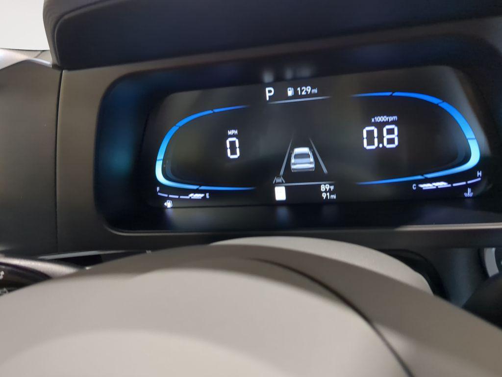 new 2025 Hyundai Elantra car, priced at $21,998