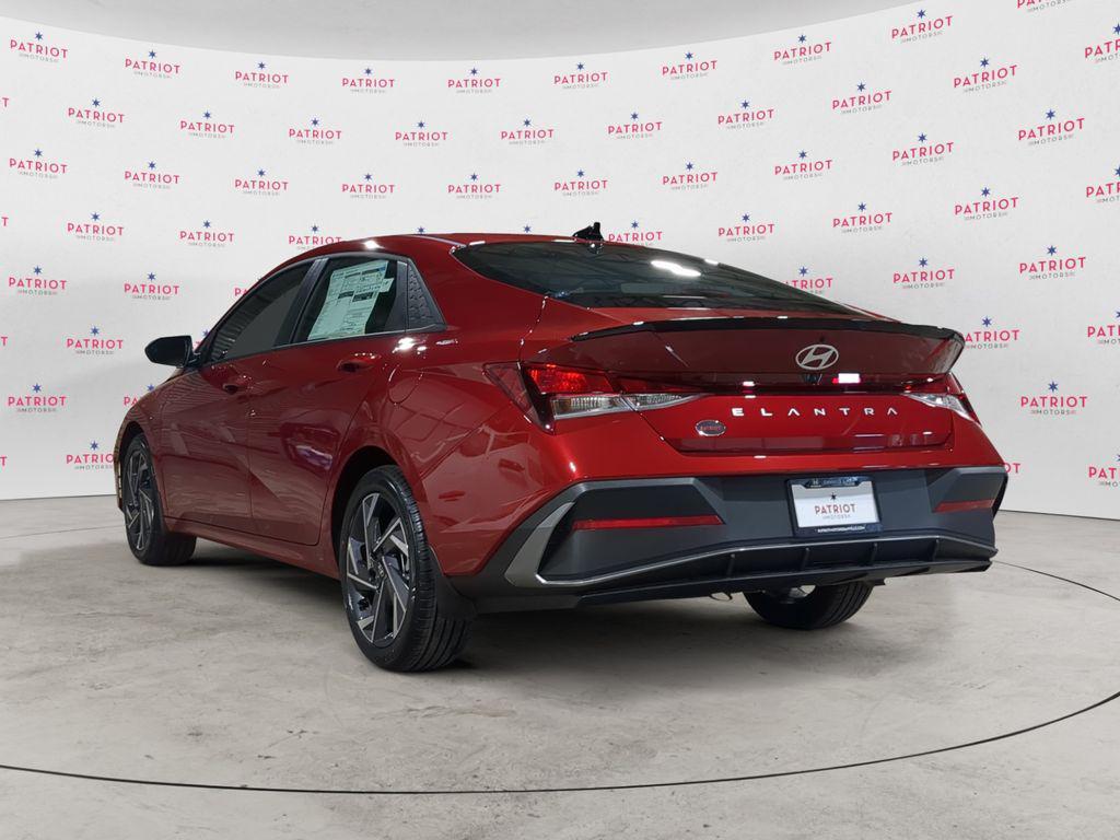 new 2025 Hyundai Elantra car, priced at $21,998