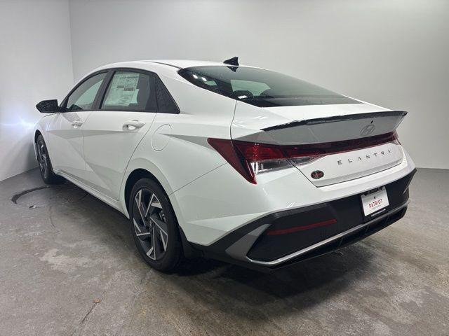 new 2025 Hyundai Elantra car, priced at $21,736