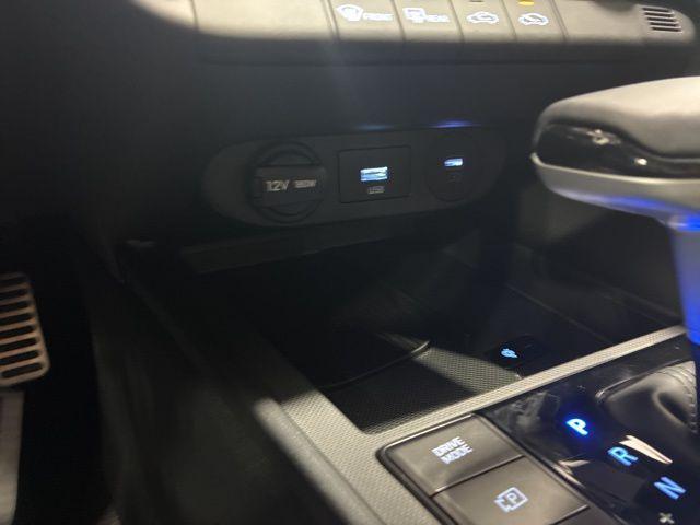 new 2025 Hyundai Elantra car, priced at $21,736