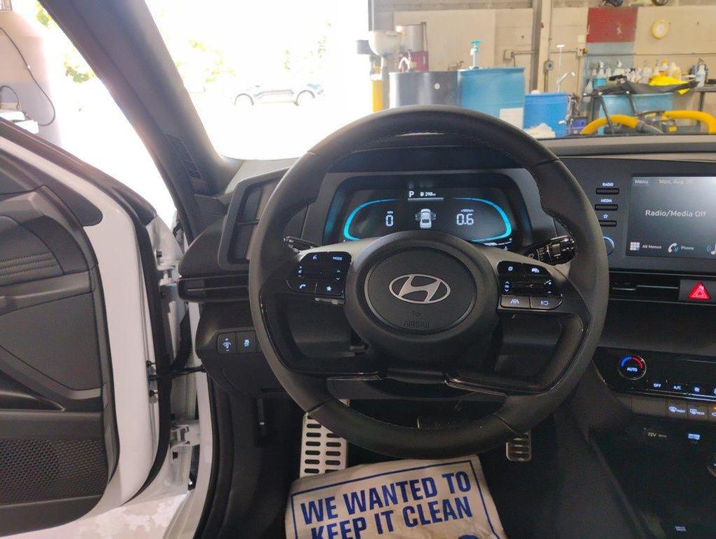 new 2025 Hyundai Elantra car, priced at $21,736