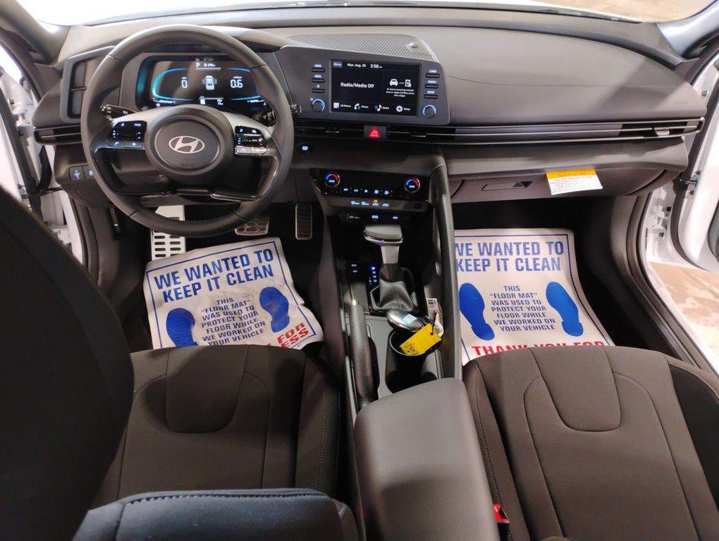 new 2025 Hyundai Elantra car, priced at $21,736