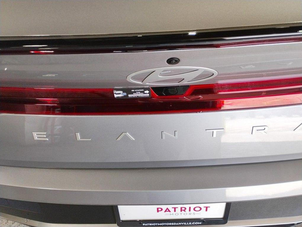 new 2025 Hyundai Elantra car, priced at $21,256
