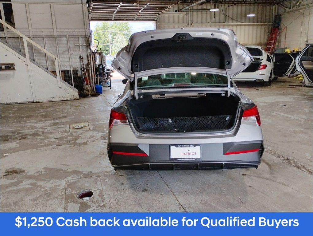new 2025 Hyundai Elantra car, priced at $23,007