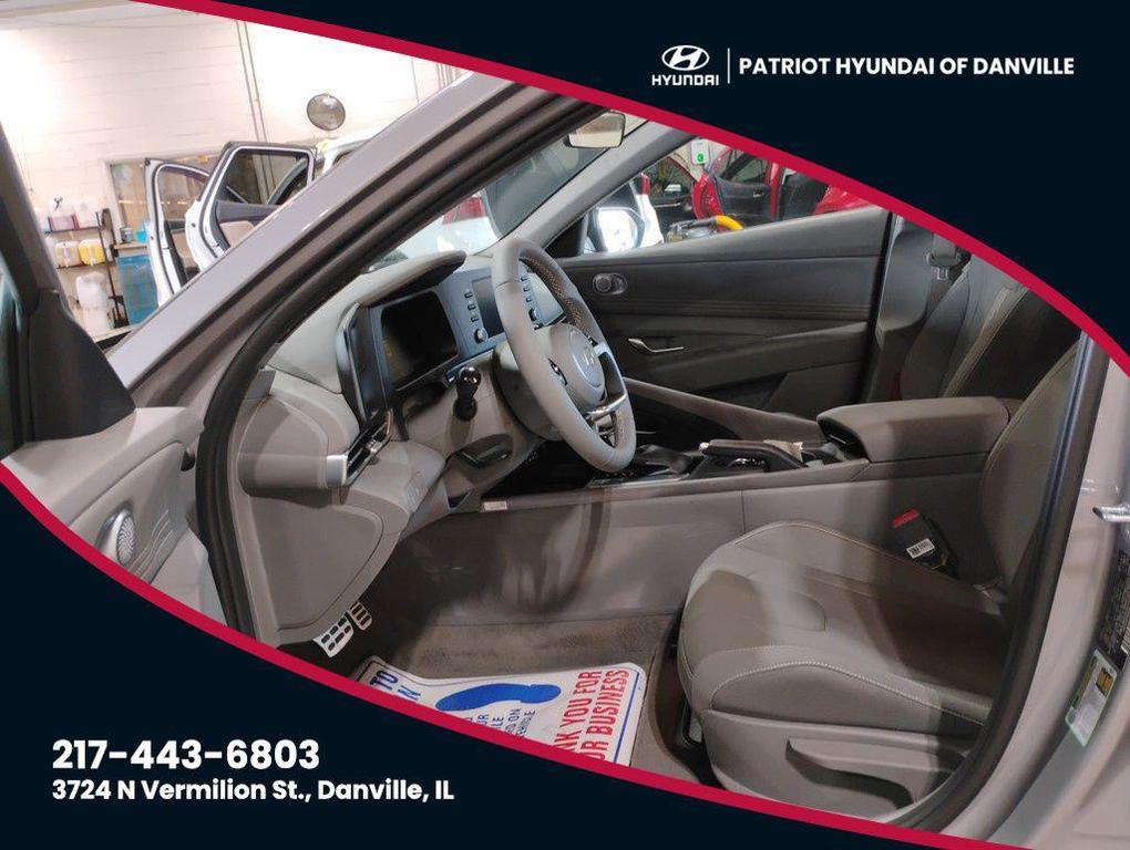 new 2025 Hyundai Elantra car, priced at $23,006