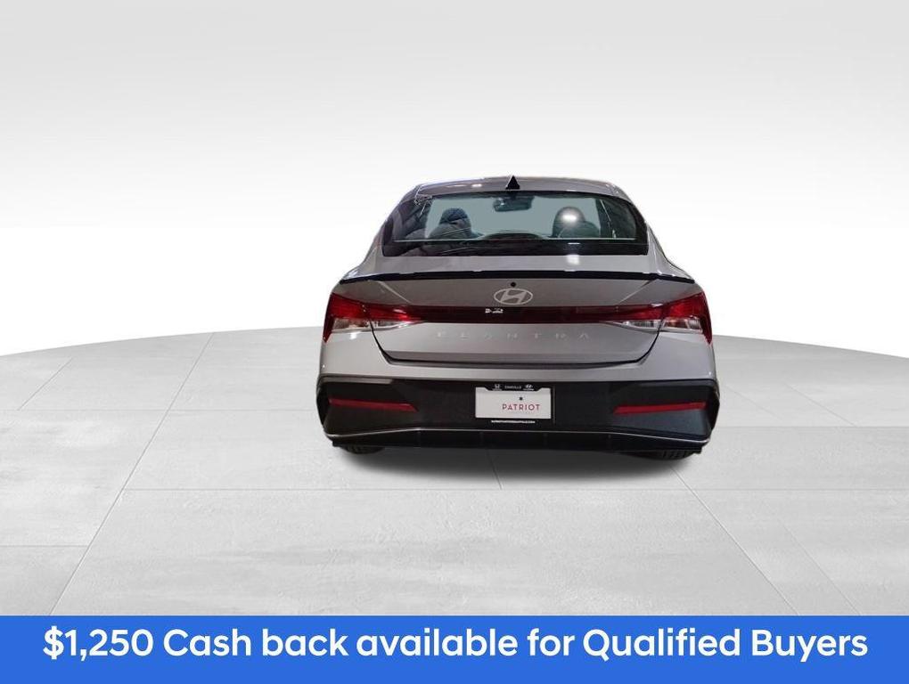 new 2025 Hyundai Elantra car, priced at $23,007