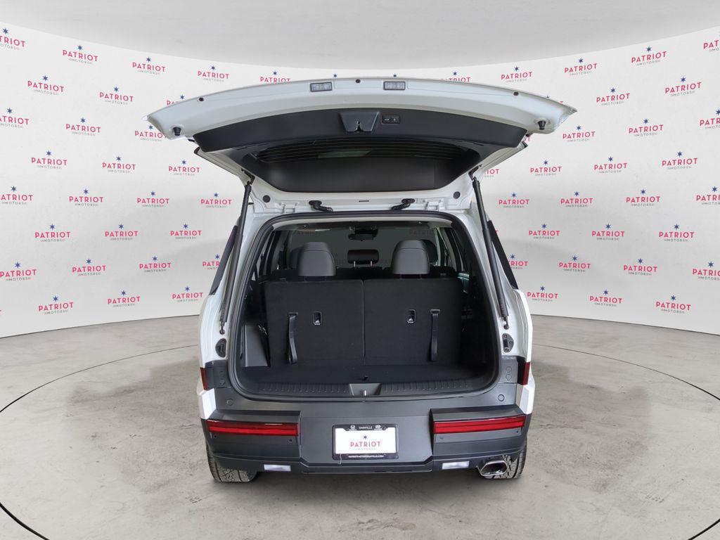 new 2025 Hyundai Santa Fe car, priced at $35,718