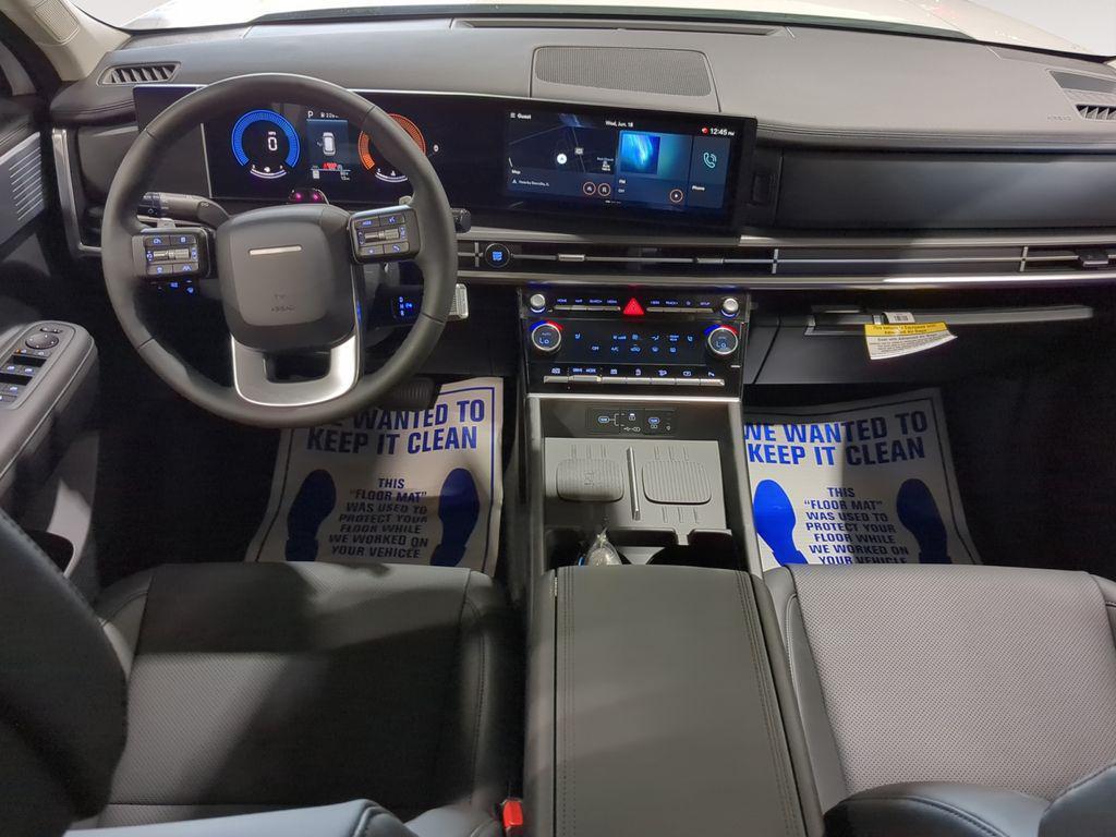 new 2025 Hyundai Santa Fe car, priced at $35,718