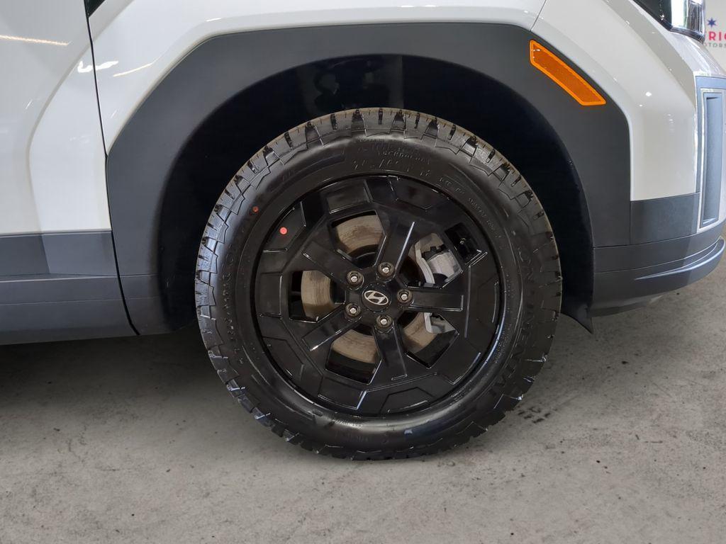 new 2025 Hyundai Santa Fe car, priced at $35,718