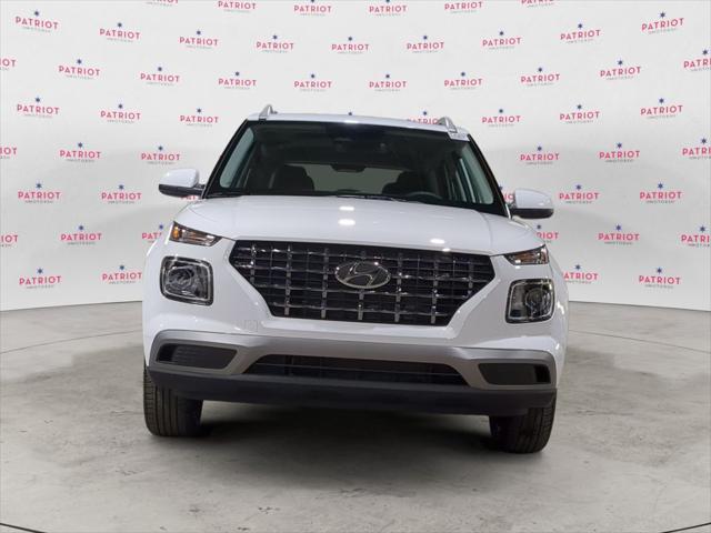 new 2025 Hyundai Venue car, priced at $22,725