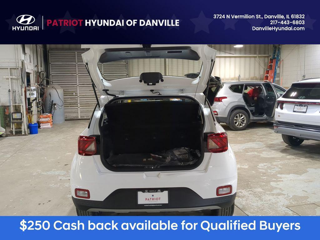 new 2025 Hyundai Venue car, priced at $23,225