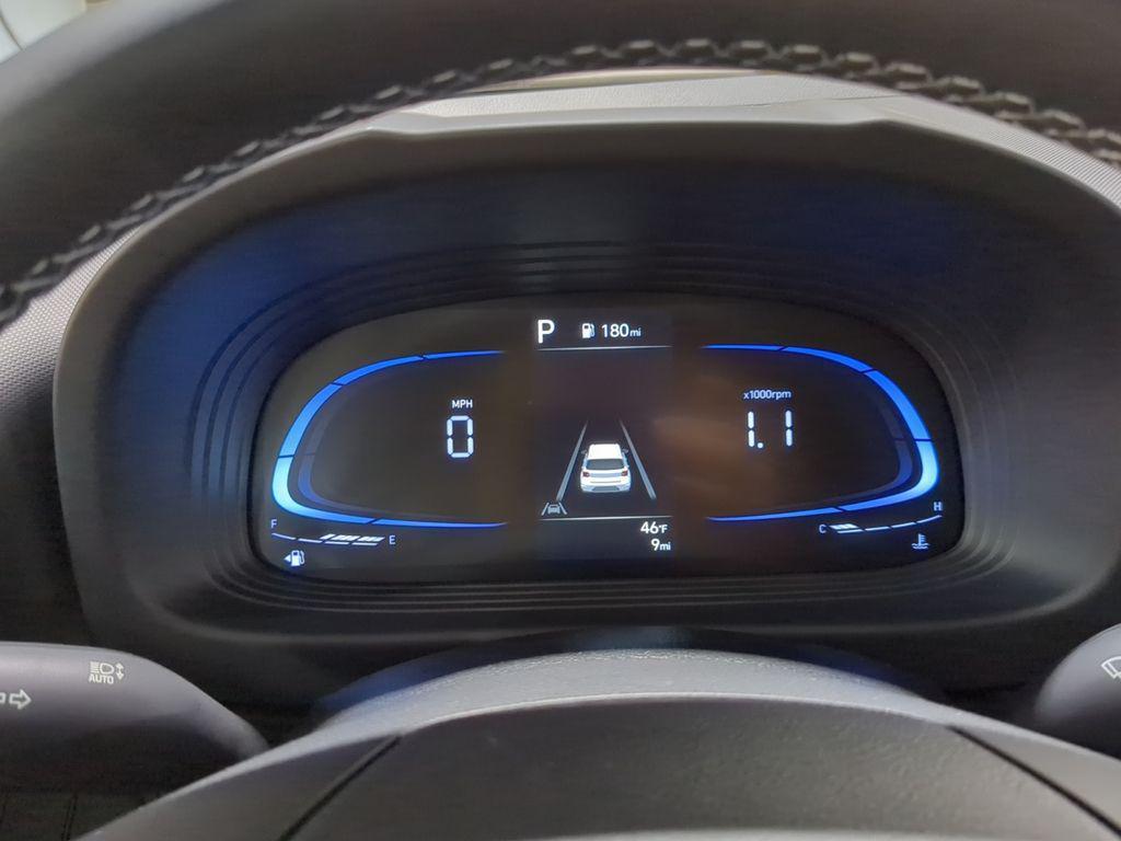 used 2025 Hyundai Venue car, priced at $19,976