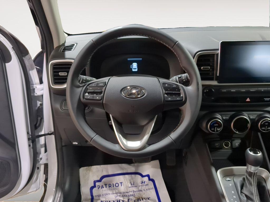 used 2025 Hyundai Venue car, priced at $19,976