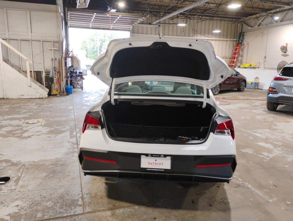 new 2025 Hyundai Elantra car, priced at $21,736