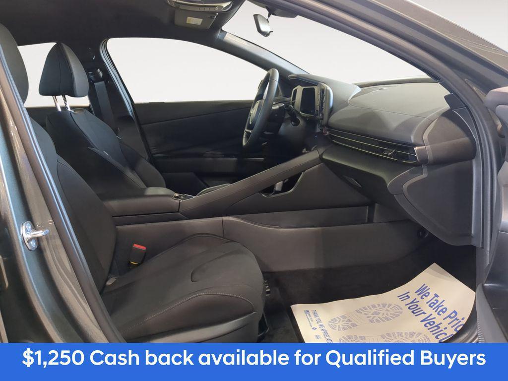 new 2025 Hyundai Elantra car, priced at $22,931