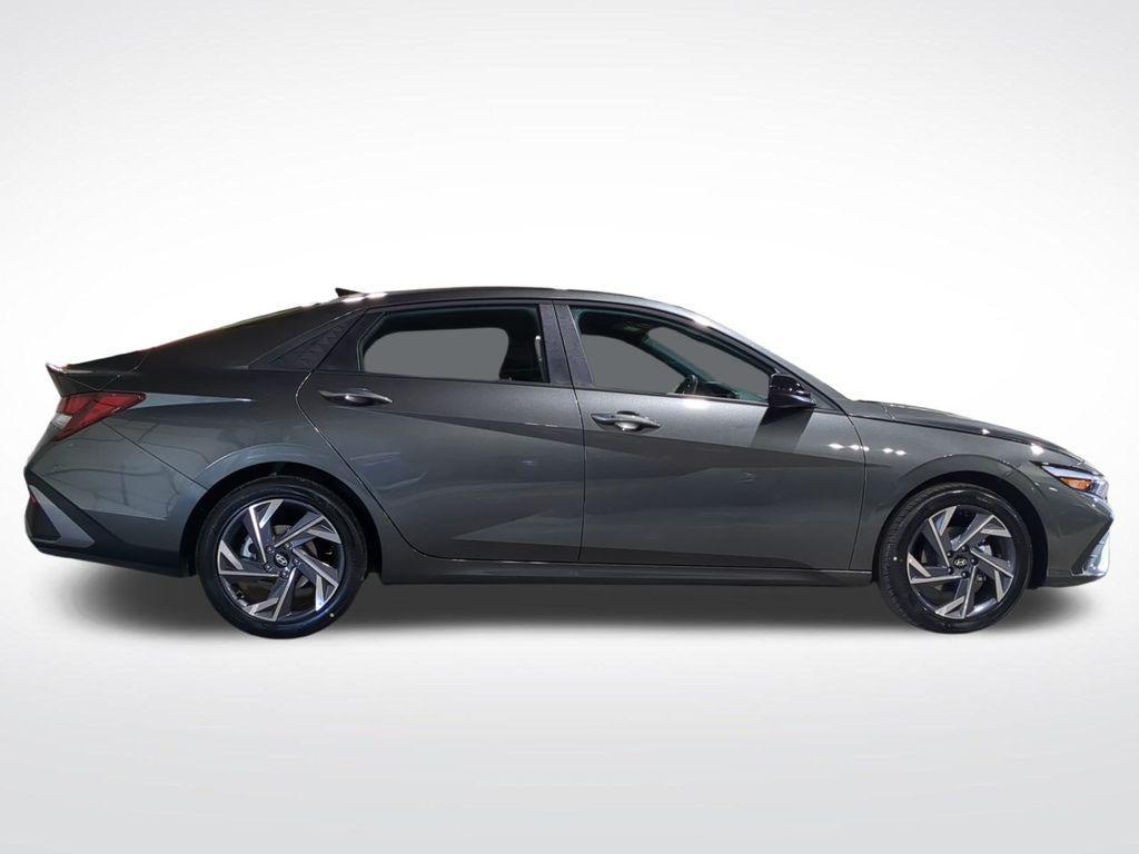 new 2025 Hyundai Elantra car, priced at $23,431