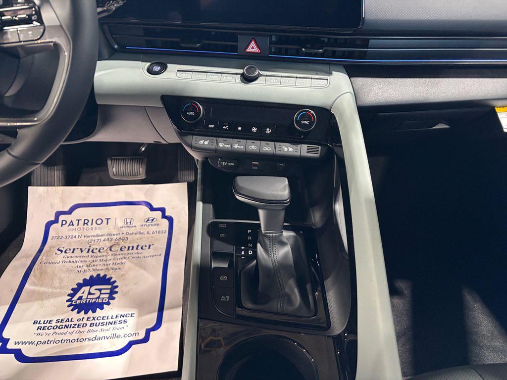 new 2025 Hyundai ELANTRA HEV car, priced at $25,883