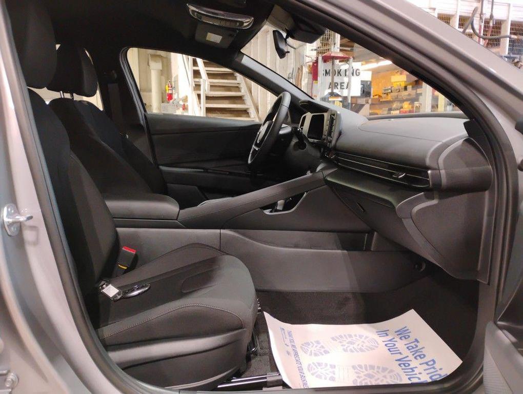 used 2025 Hyundai Elantra car, priced at $20,986