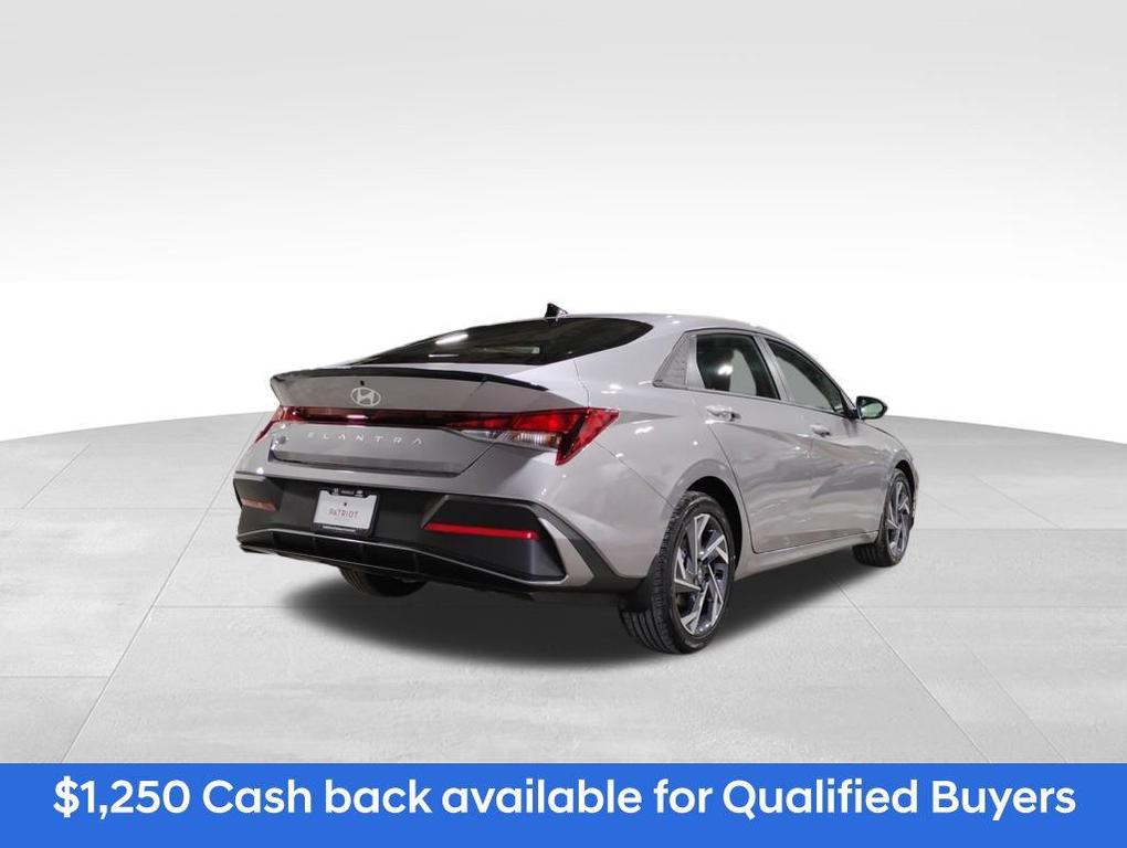 new 2025 Hyundai Elantra car, priced at $23,007