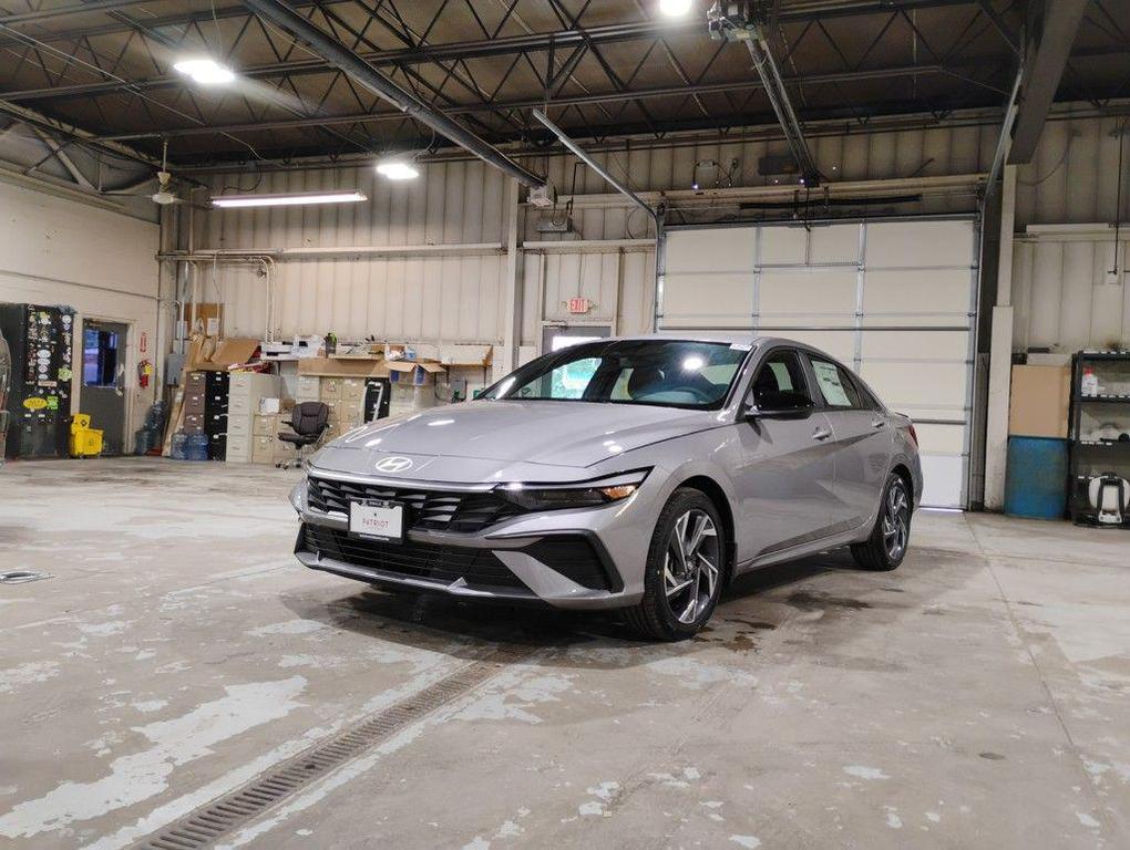 used 2025 Hyundai Elantra car, priced at $20,986