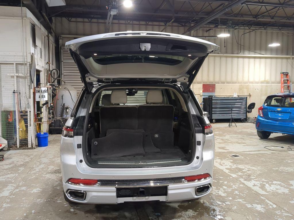 used 2021 Jeep Grand Cherokee L car, priced at $31,961