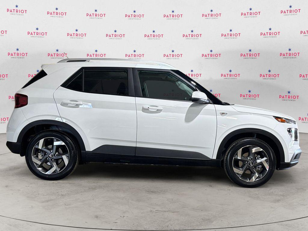 new 2025 Hyundai Venue car, priced at $21,275