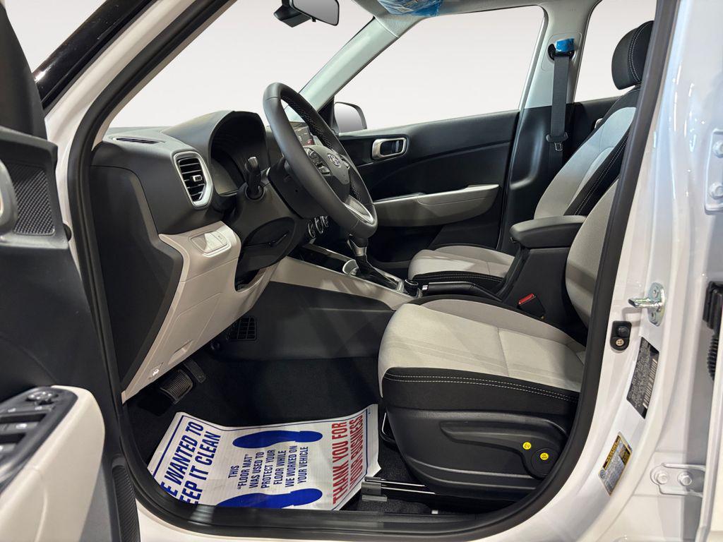 new 2025 Hyundai Venue car, priced at $21,275