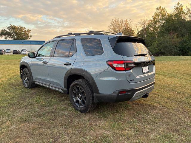 used 2023 Honda Pilot car, priced at $38,956