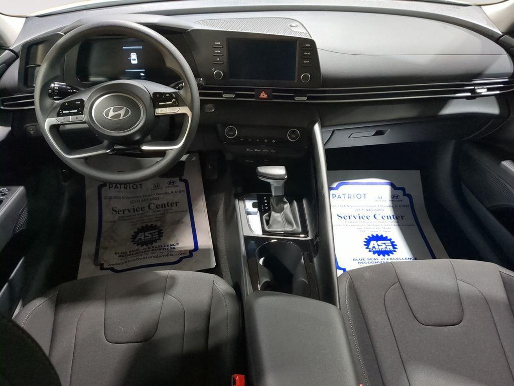 new 2025 Hyundai ELANTRA HEV car, priced at $22,022