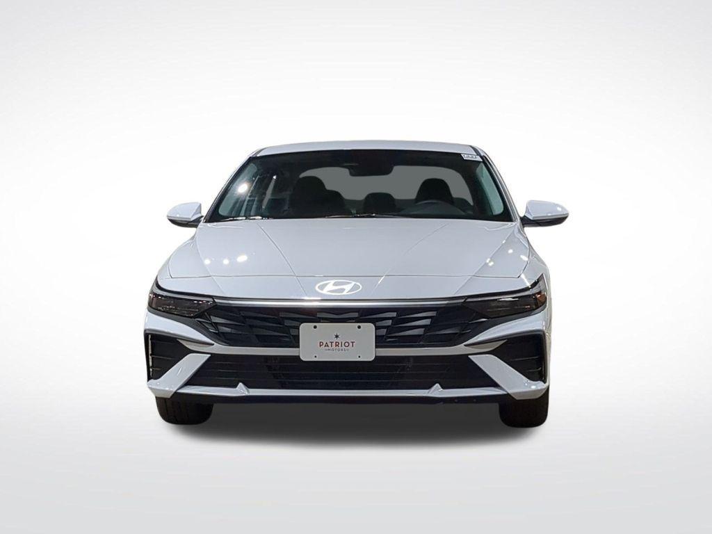 new 2025 Hyundai ELANTRA HEV car, priced at $22,022