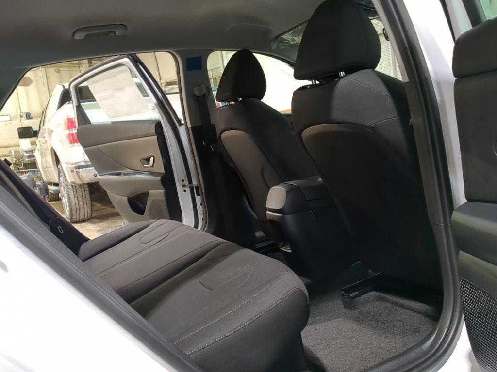 new 2025 Hyundai ELANTRA HEV car, priced at $22,022