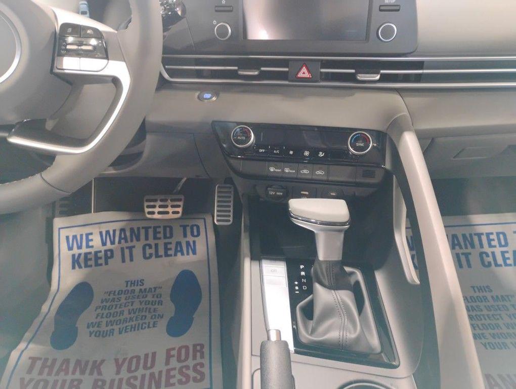 new 2025 Hyundai Elantra car, priced at $21,239
